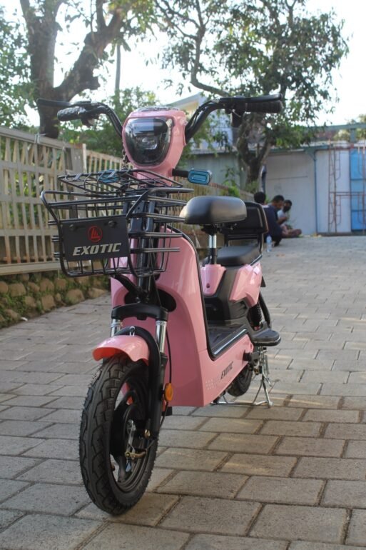 sepeda listrik exotic cooltech pink